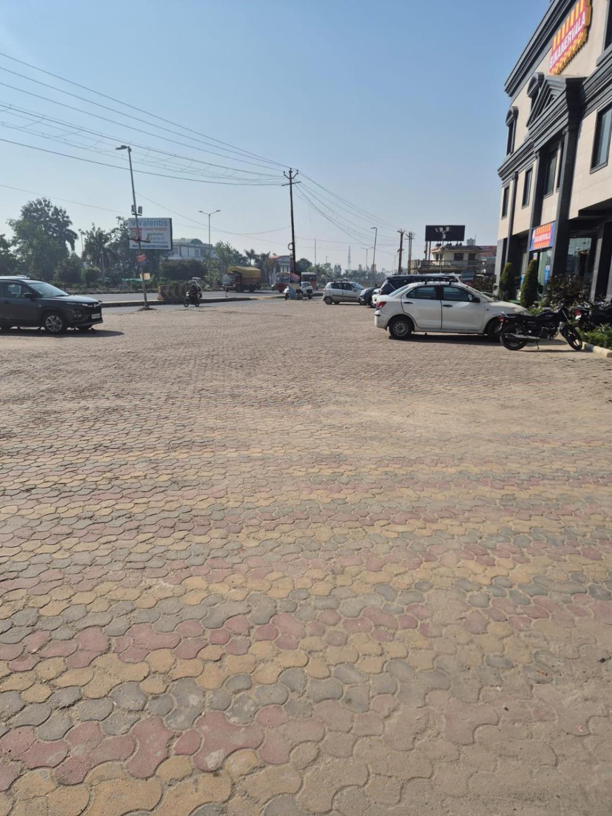 Hotel Adsan Heights Gajraula Экстерьер фото